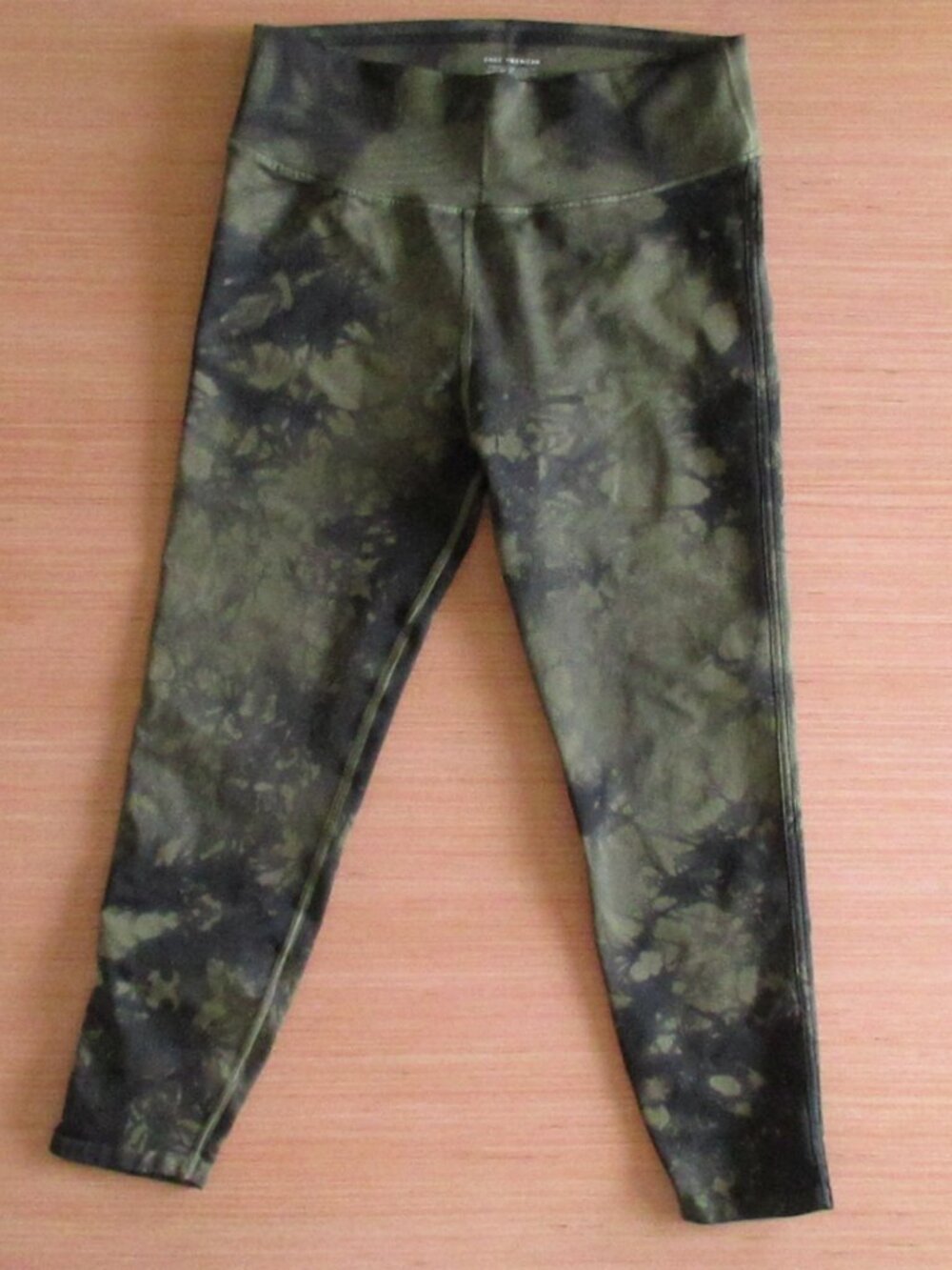 Good American Soft Sculpt Compression Leggings Agave Green | Size 5/6 (M/L)